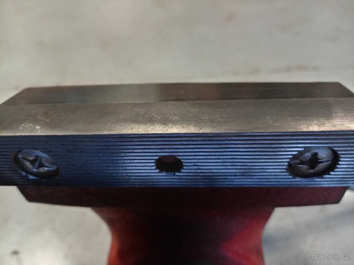 Svěrák york 150 mm