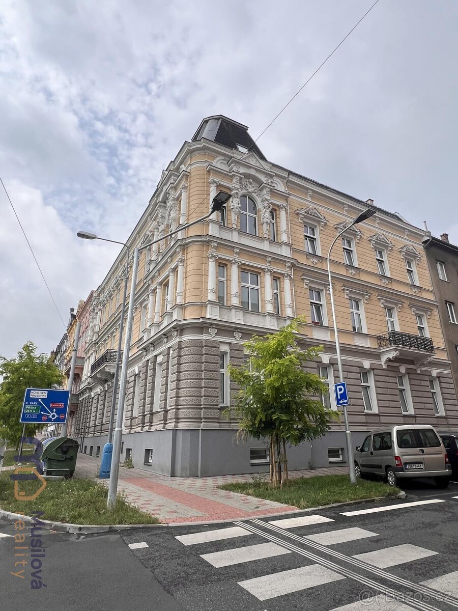 Pronájem bytu 3+kk 93 m2