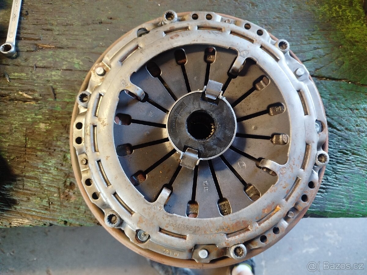 Citroen evasion Peugeot 806