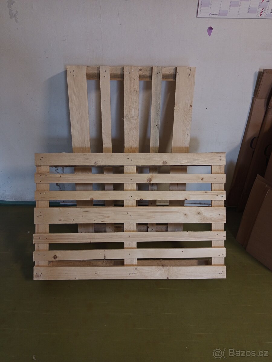 Dřevěné palety