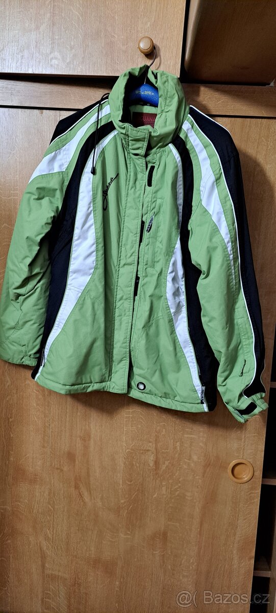 Zimni lyžařská bunda