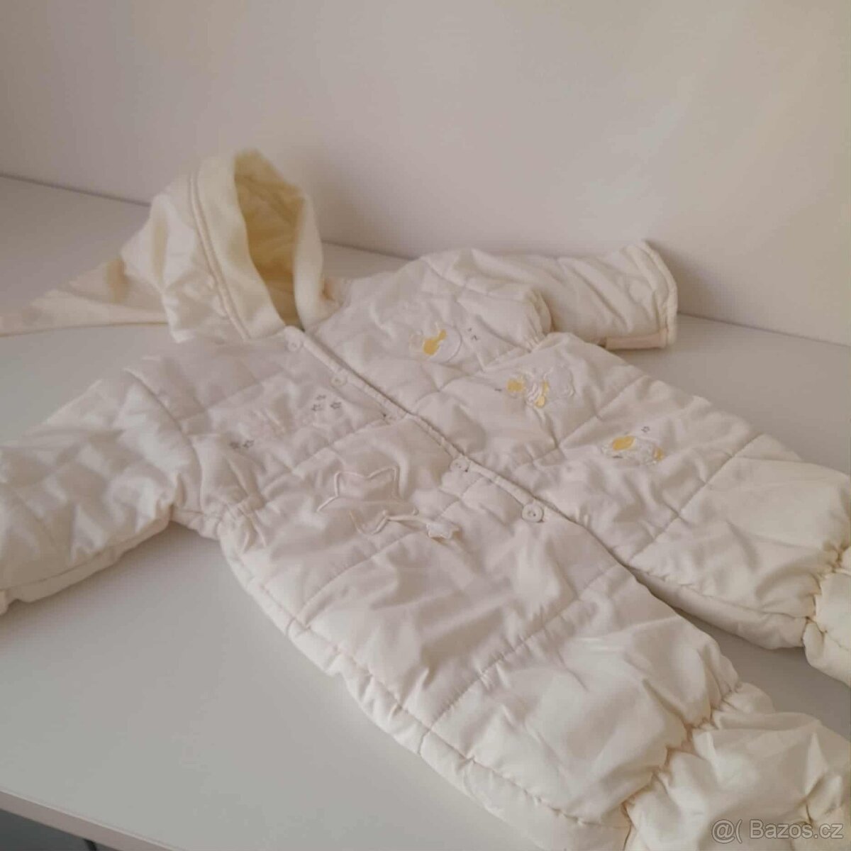 Zimní overal s kapucí