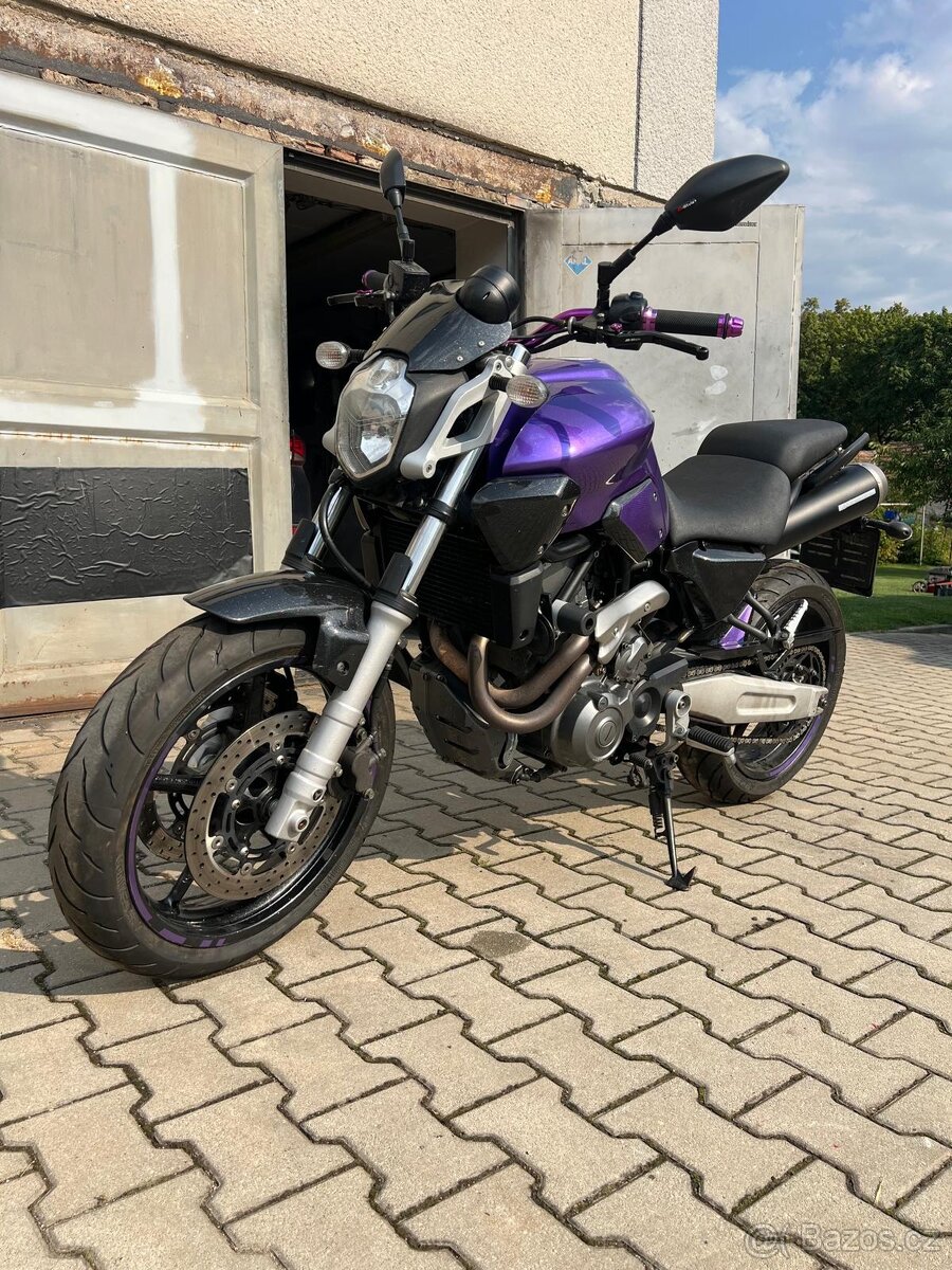 Yamaha MT03