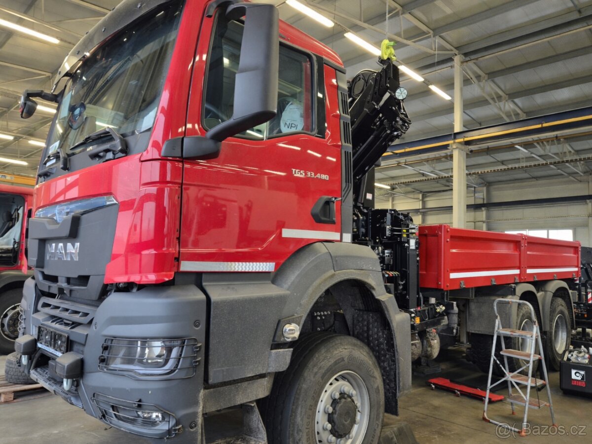 MAN TGS 33.480 6x6 VALNÍK S RUKOU HIAB