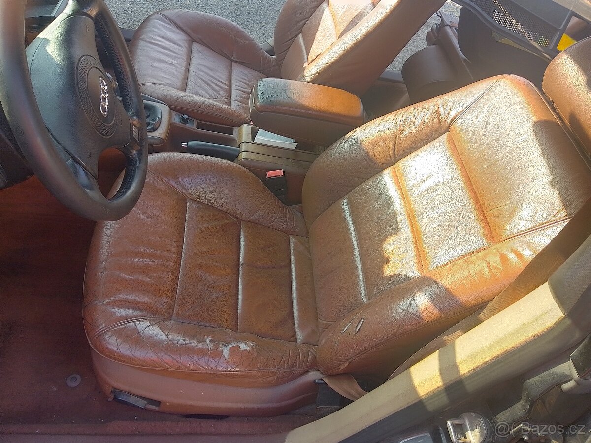 Audi A6 C5 hnědý interiér Avant