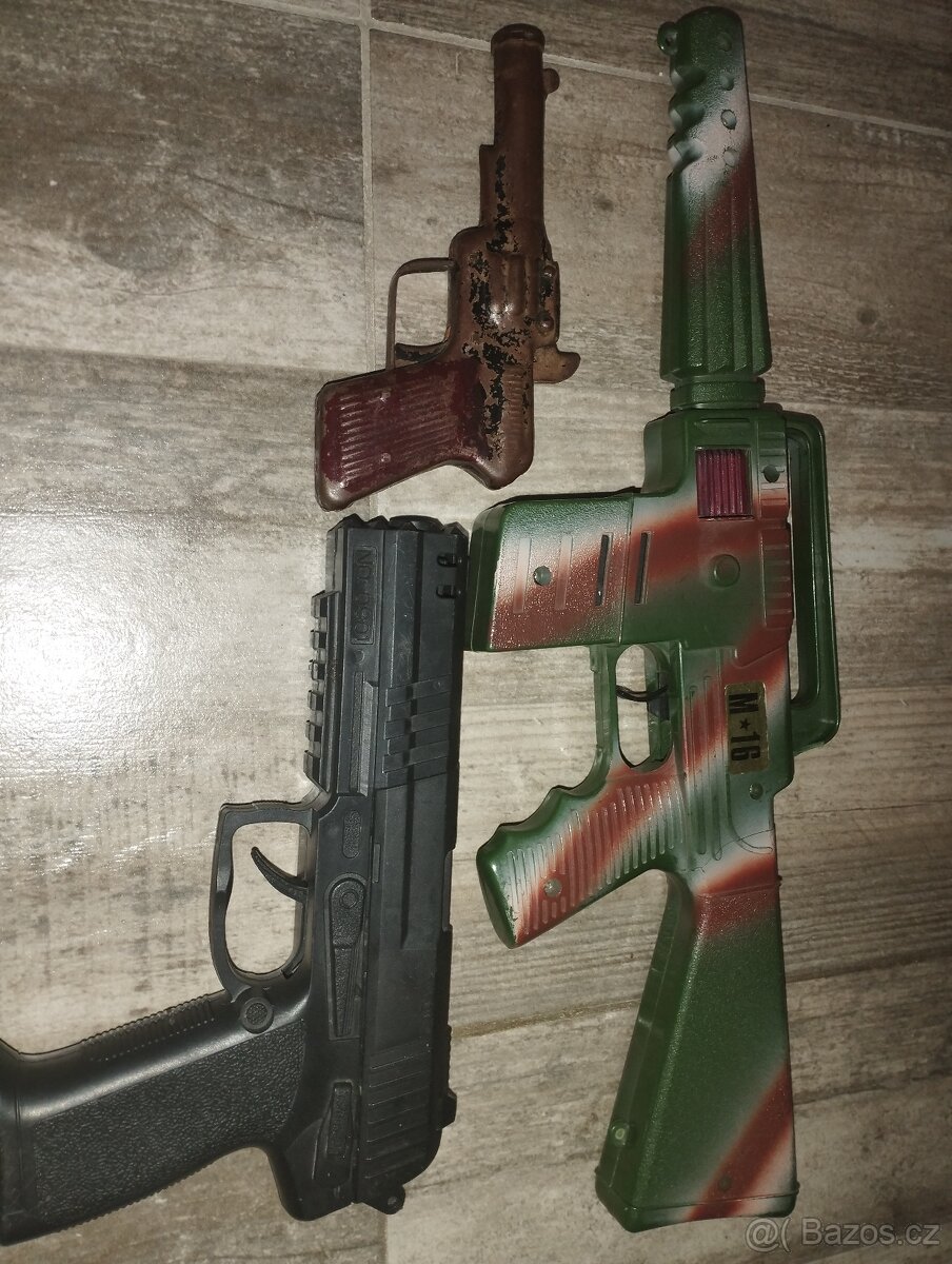 Prodám dětské hračky