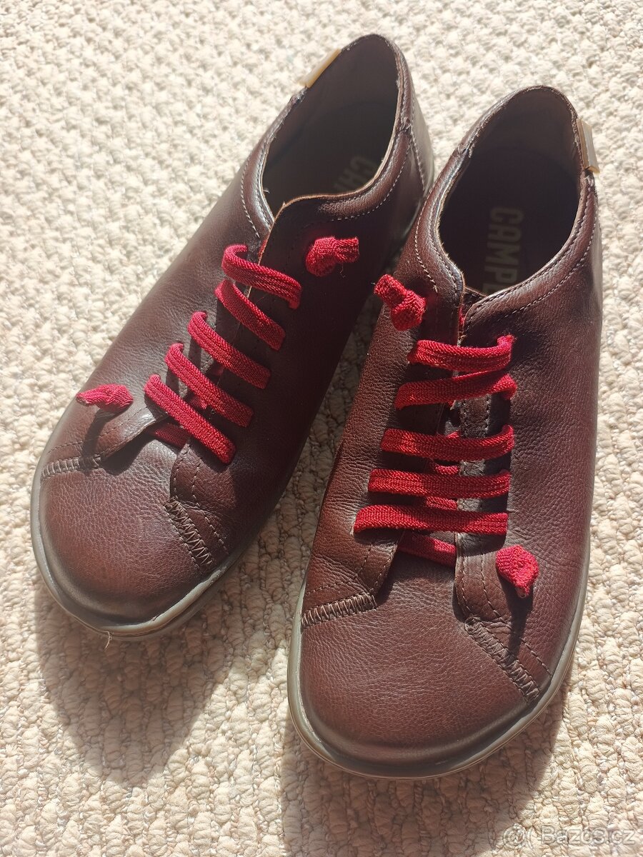 Barefoot Camper 37 (Peu Cami)