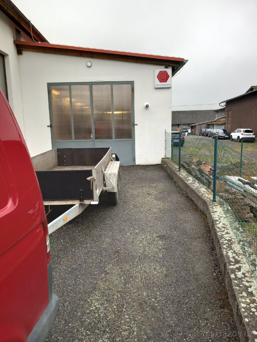 Prodám bržděný přívěs 2000kg