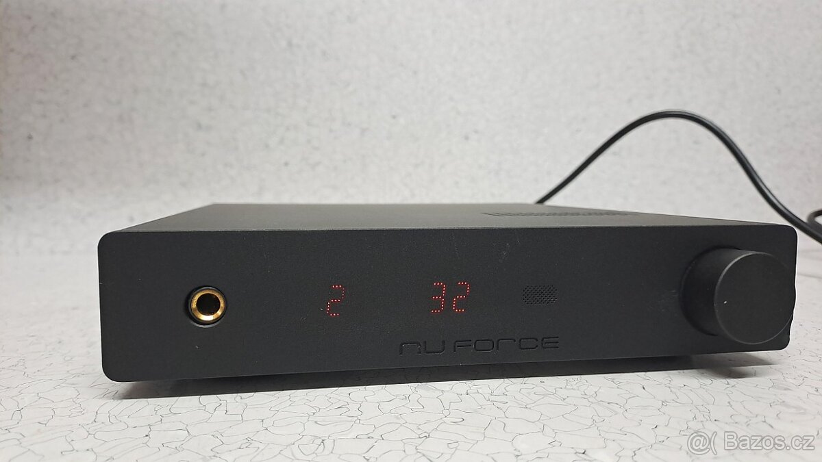 Sluchátkový zesilovač NuForce HAP-100