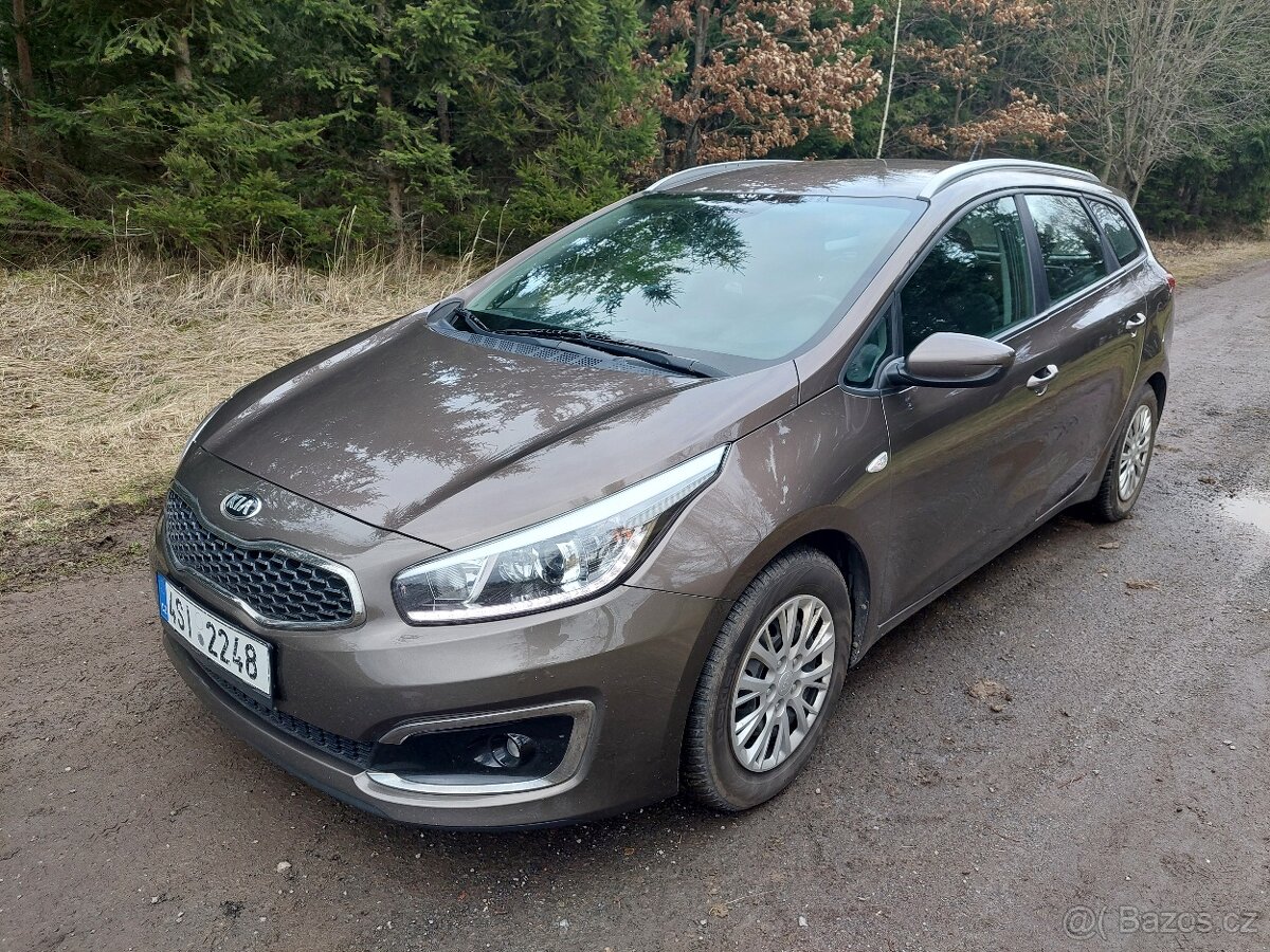 Kia Ceed 1.6 benzín rok výroby 2017
