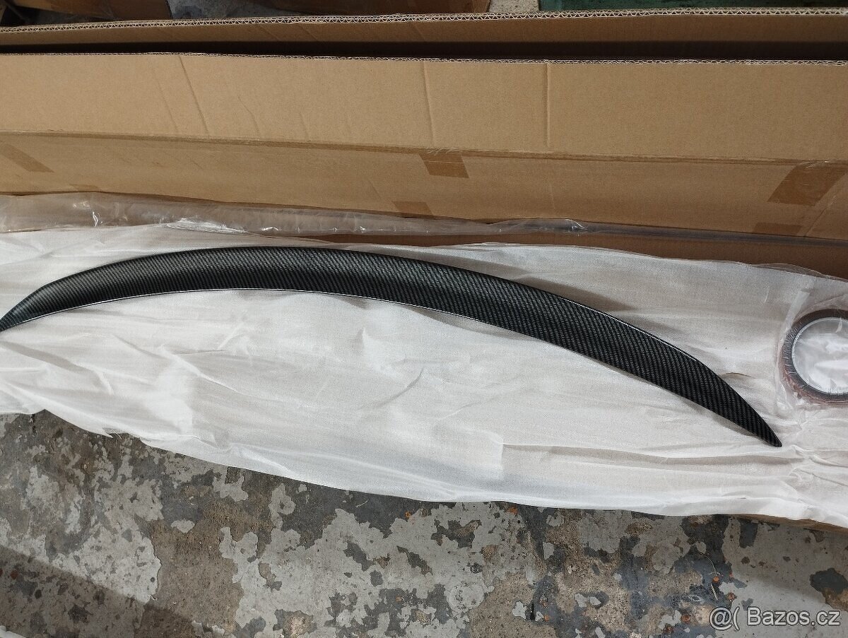 Zadní spoiler Mercedes w118 AMG