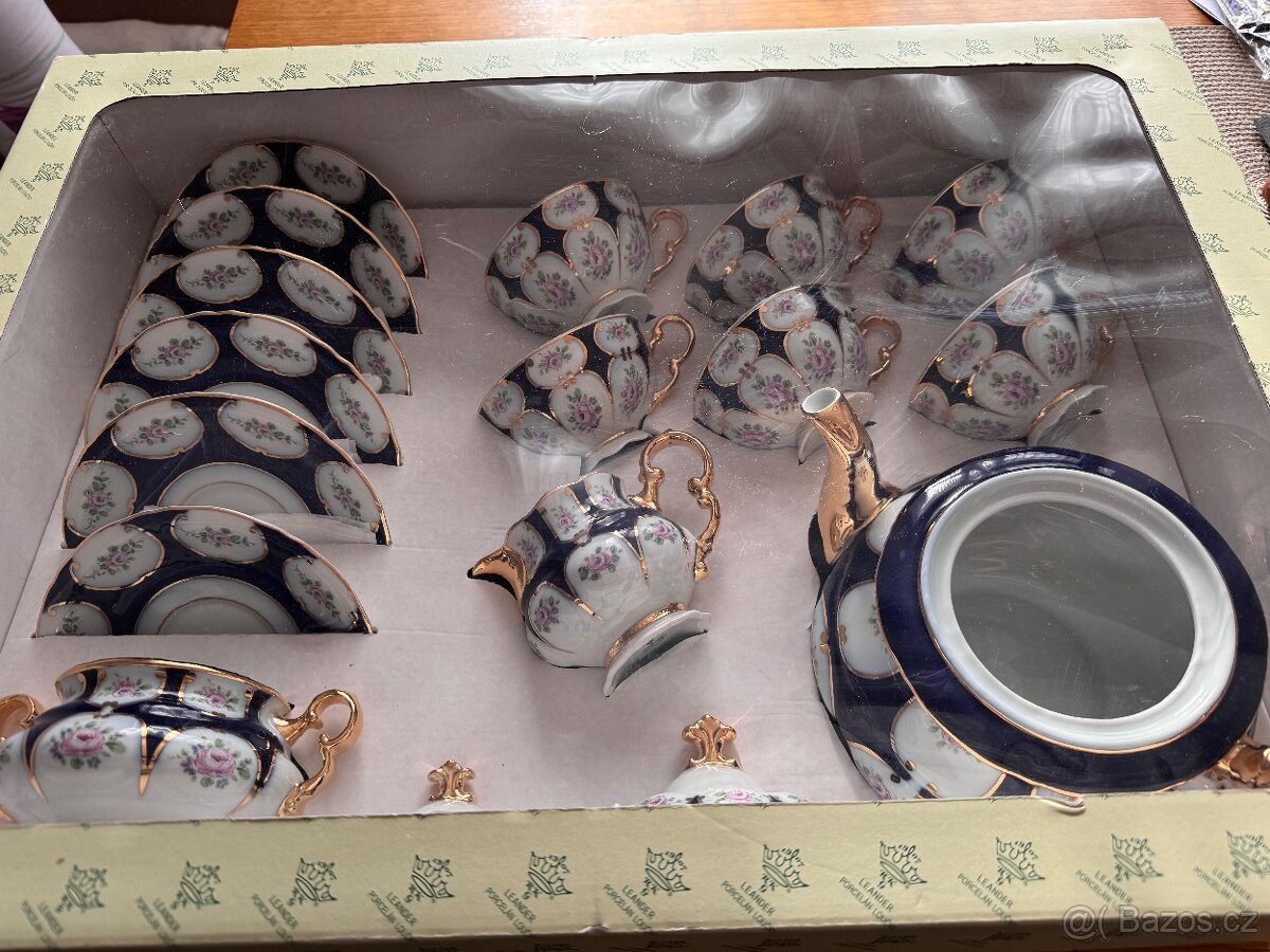 Kávová sada, Porcelán Leander 1907 dekorovaný