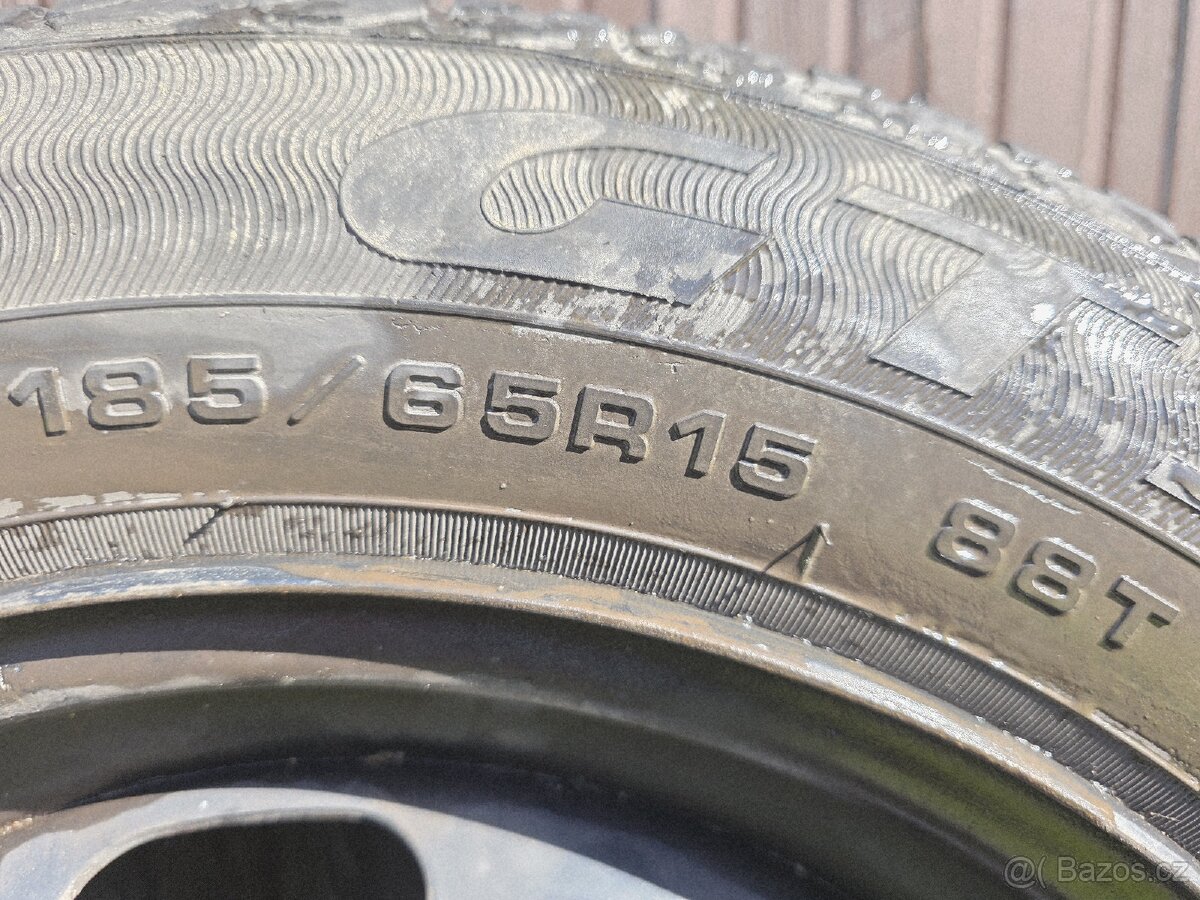 Goodyear letní kola 185/65R15  88T Peugeot 207