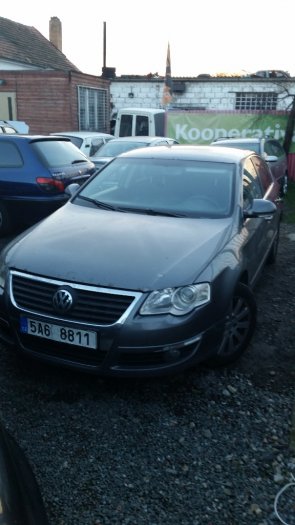 VW Passat B6 - 3C 1.6i benzín a 2.0 TDI