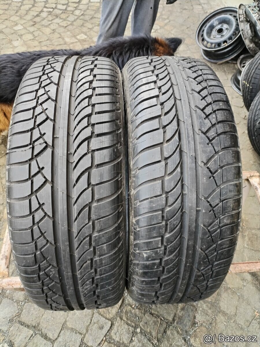 235/65/17 letni pneu MICHELIN a HANKOOK 235/65 R17