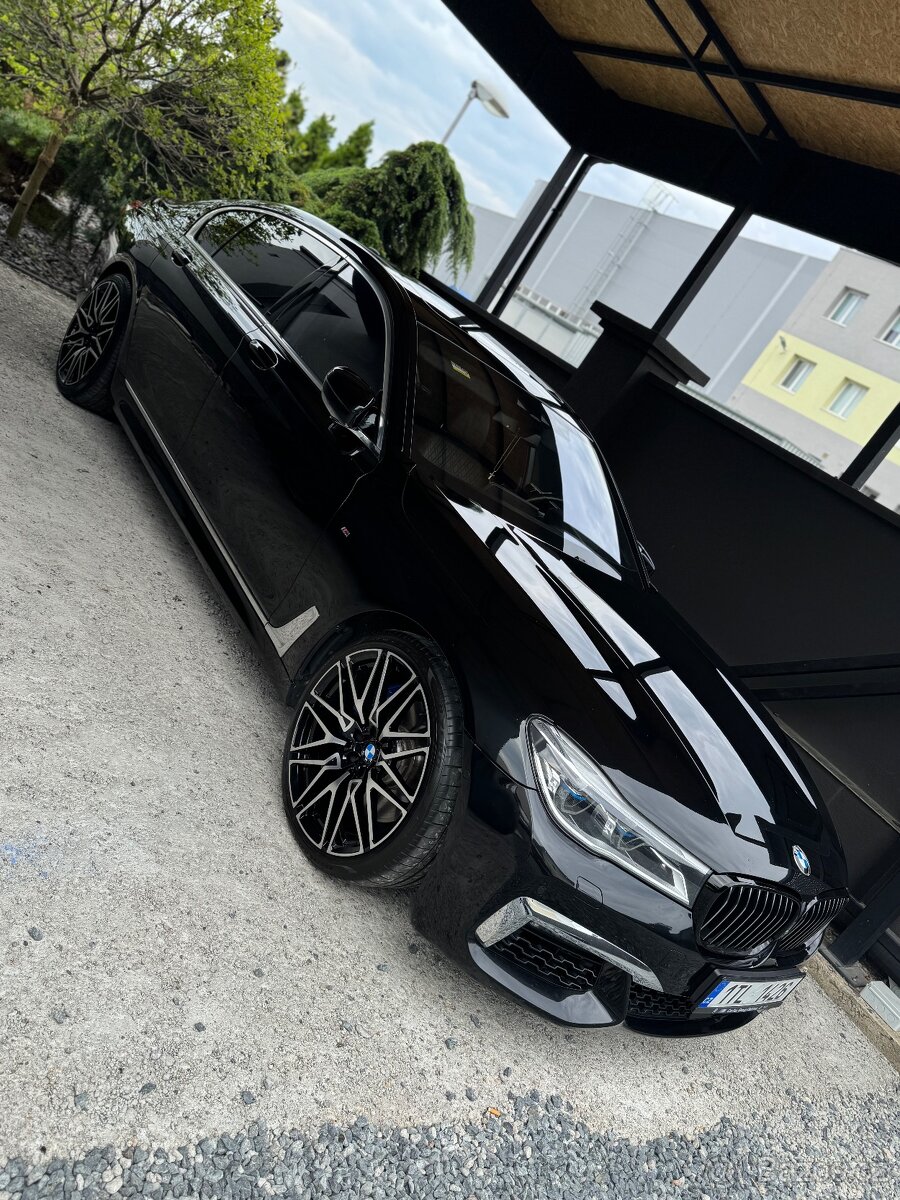 Prodám BMW 750li G12 2018 M-packet sky lounge