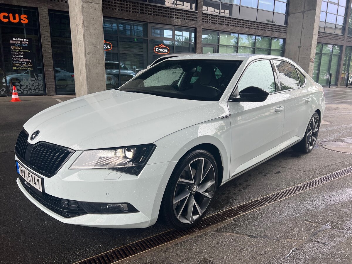 Škoda Superb 2.0 TDi 4x4 Sportline DSG 140kw nez. topení ACC