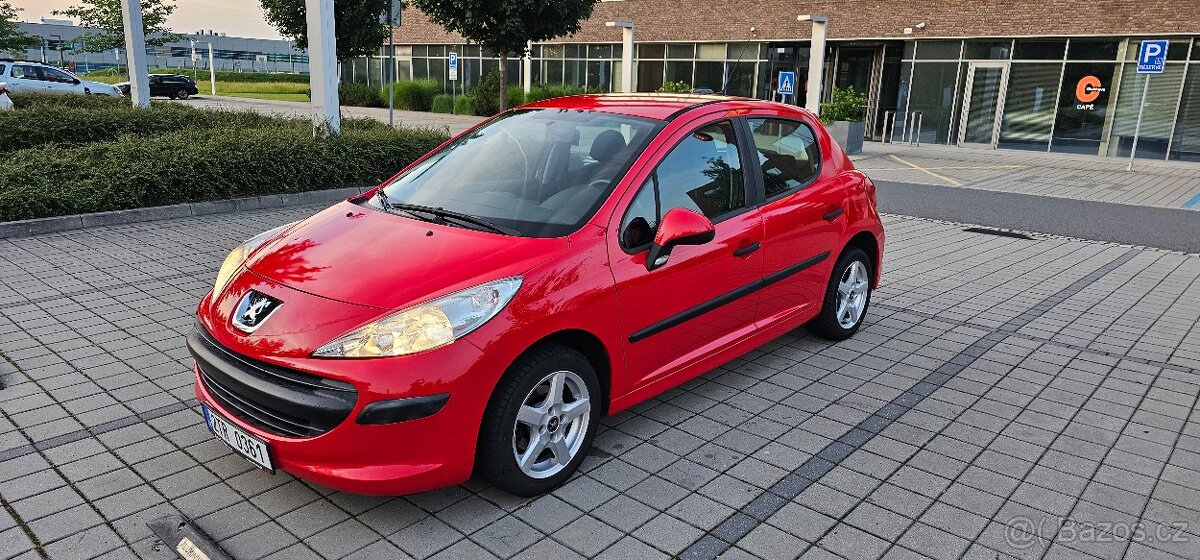 Peugeot 207 1.4i 65kw