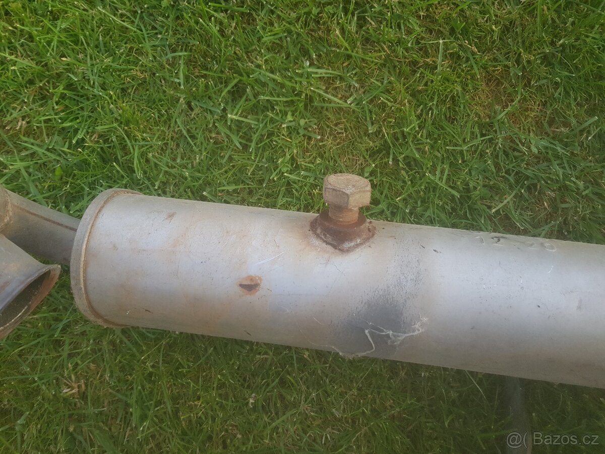 Výfuk na Smarta 06 benzín