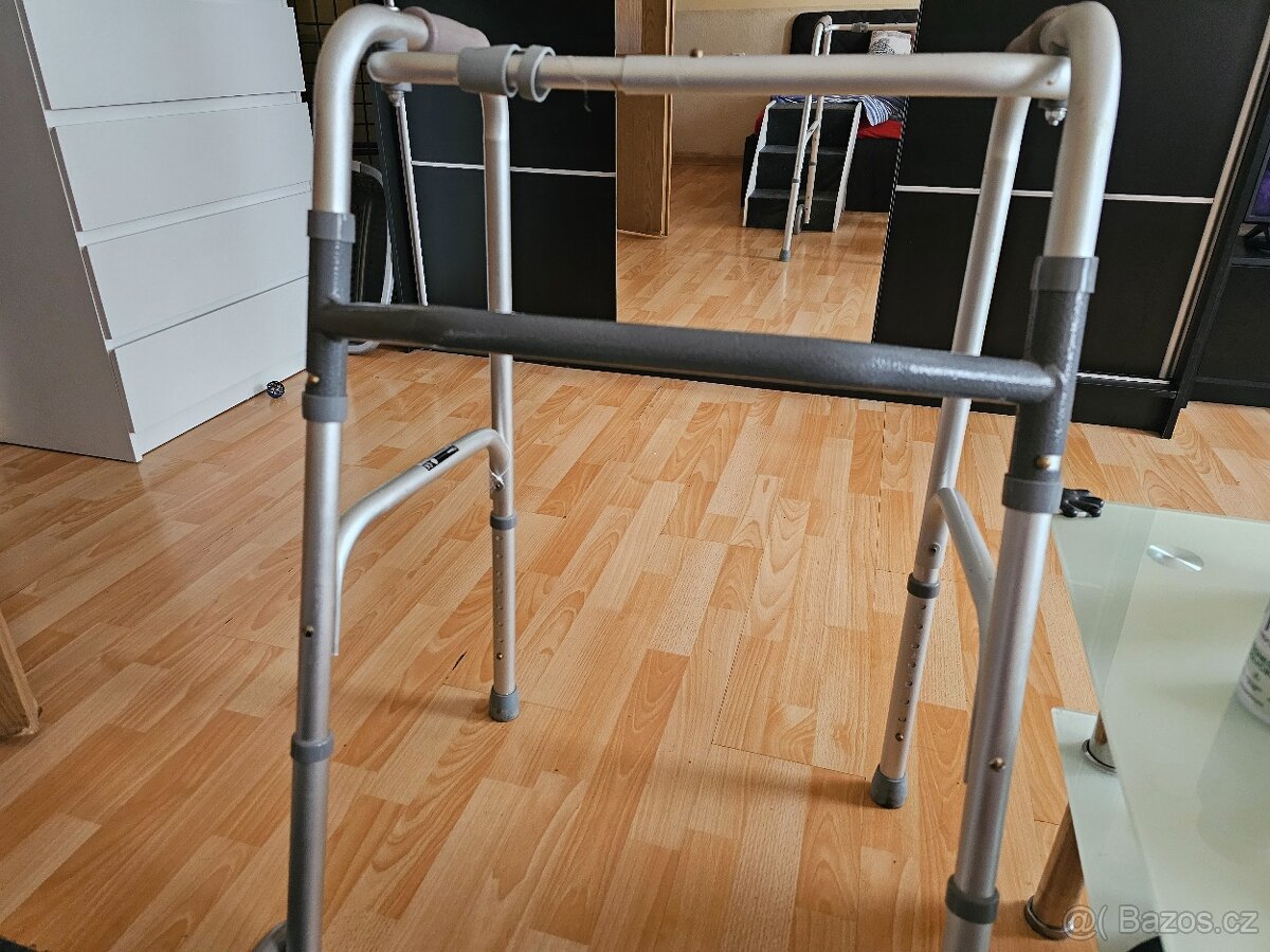 Chodítko pro seniory