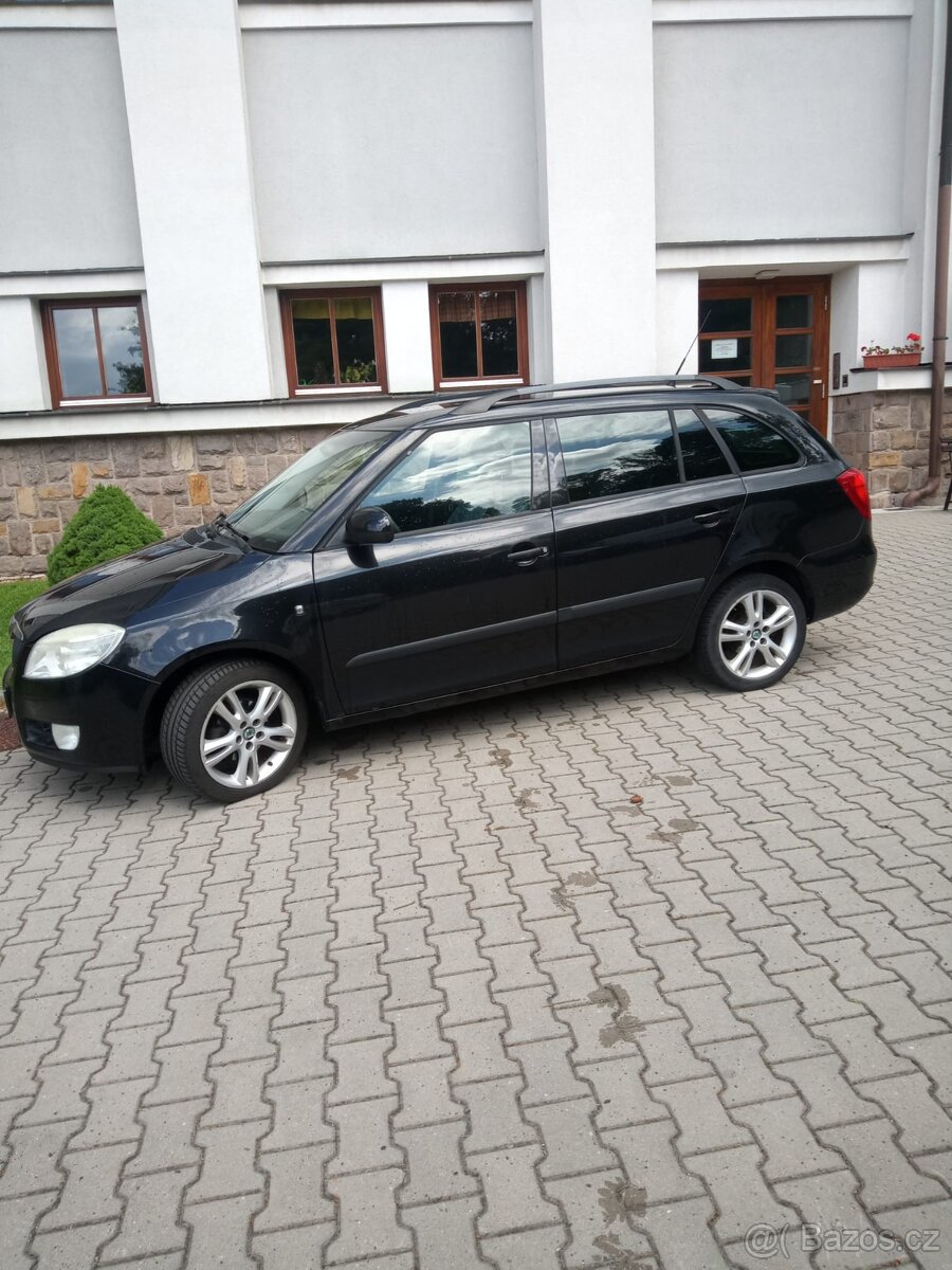Prodám osobní automobil Škoda Fabia combi