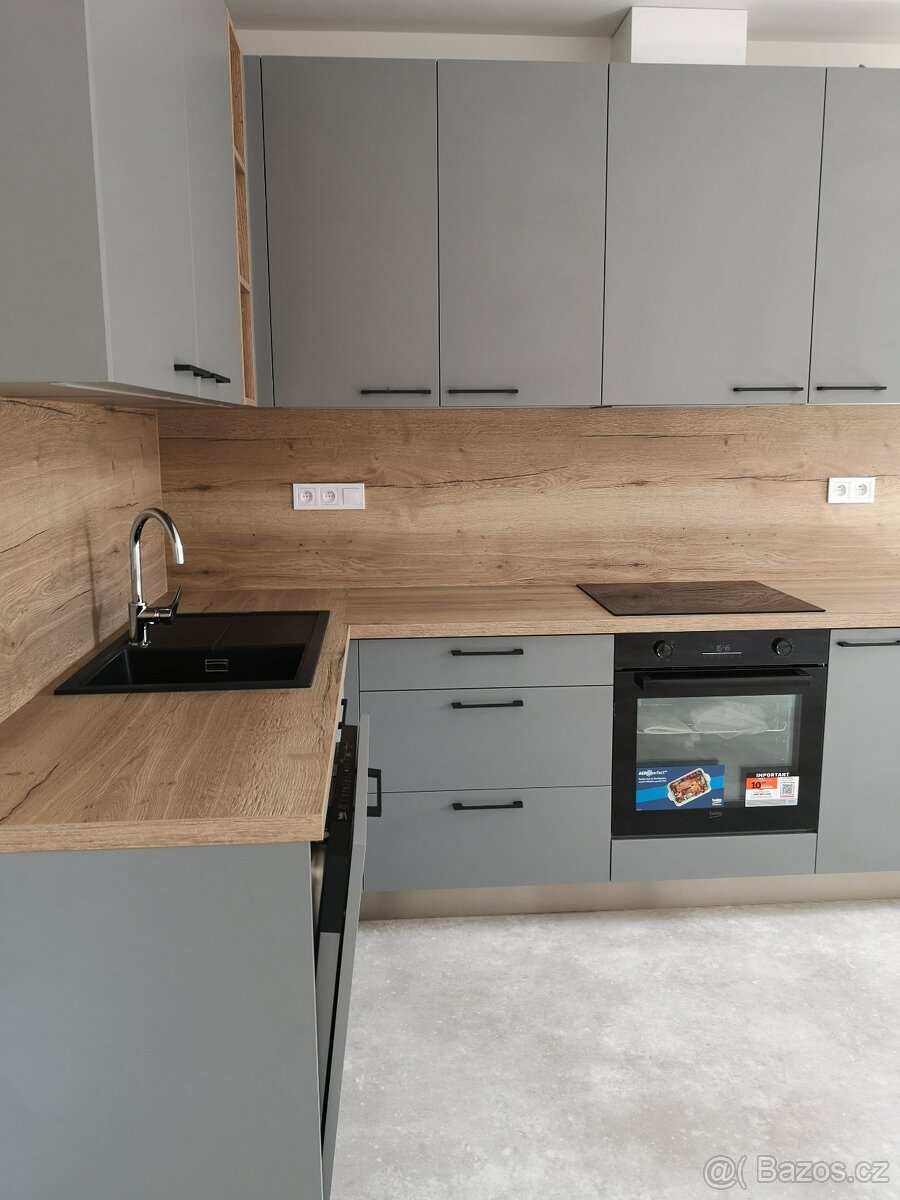 Pronájem, prostorný byt 2+1, 65 m² Vsetín