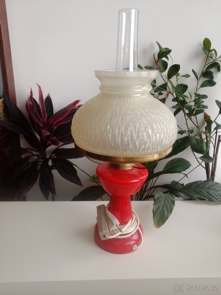Stolní lampa