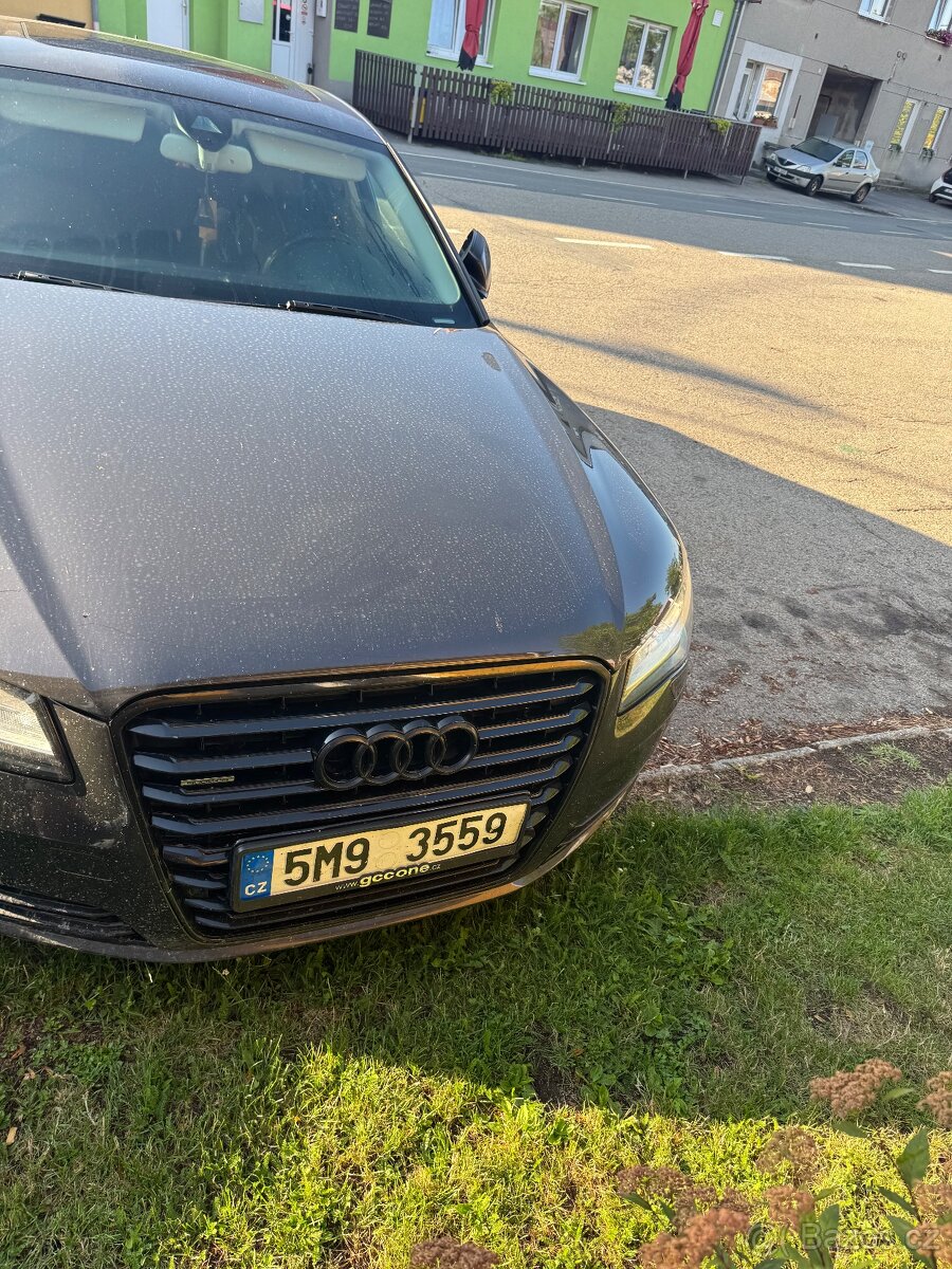 Audi A8 3.0 TDi 184kw Quattro, 2012 DPH