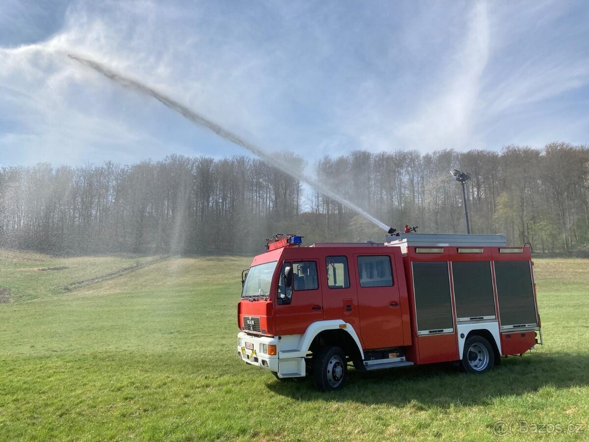 prodáme hasičský MAN 14.264, 4×4
