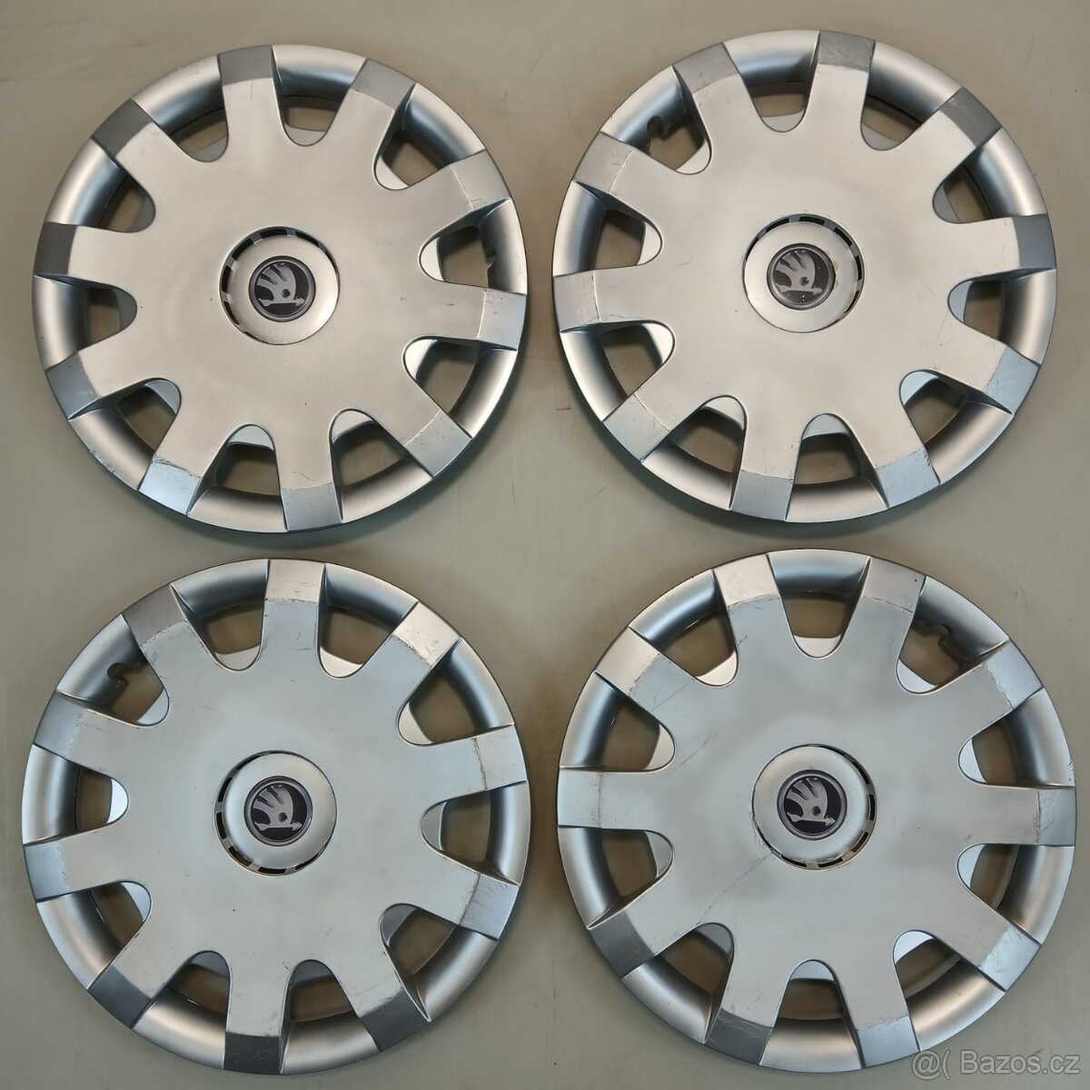 Autopoklice Škoda 15"