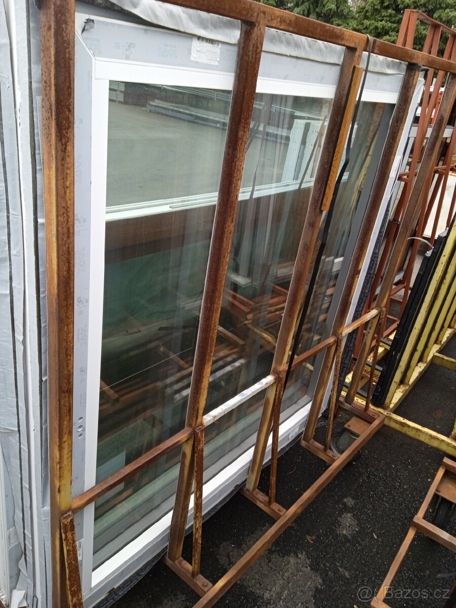 Jednodílné okno pozice 161