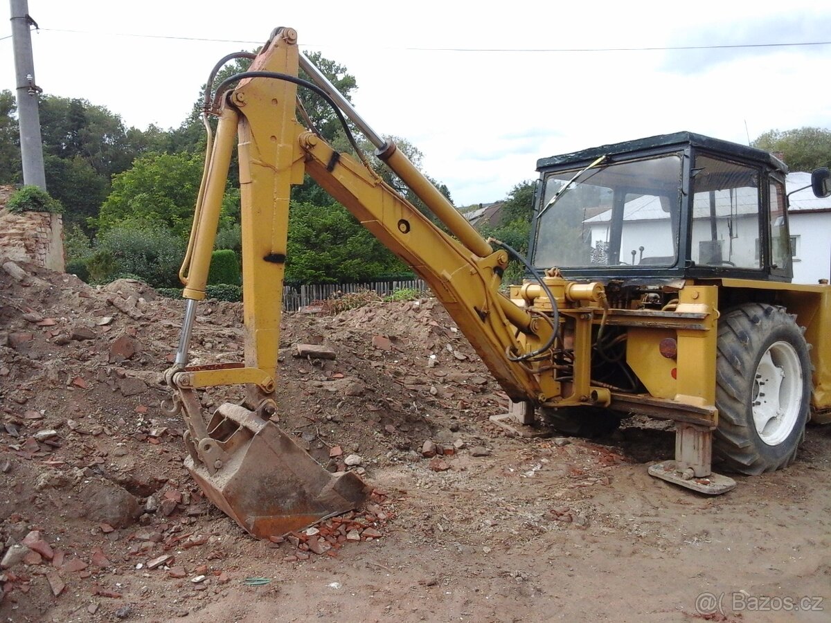 OSTROWEK-Traktorbagr