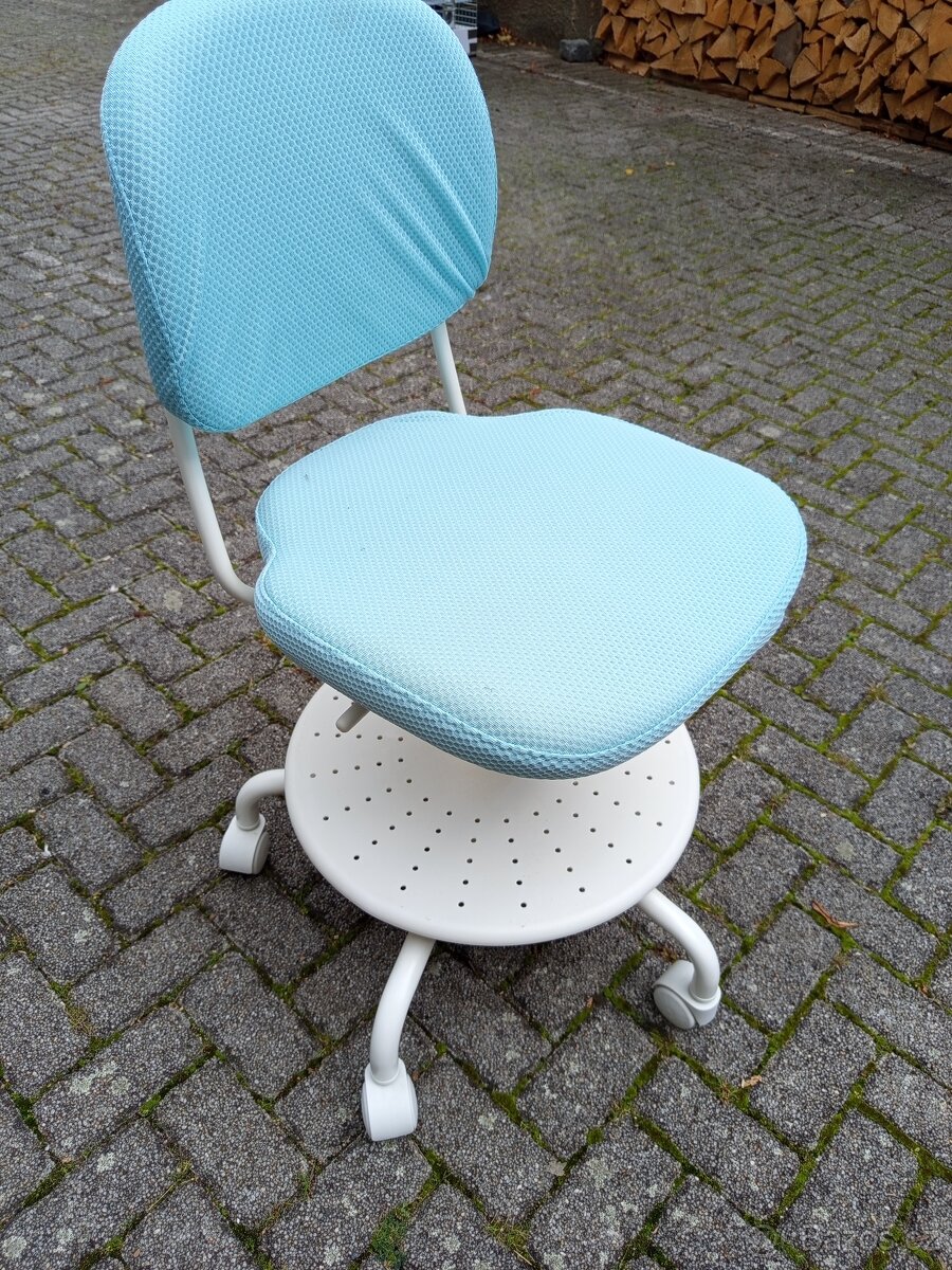 Vimund dětská židle od IKEA
