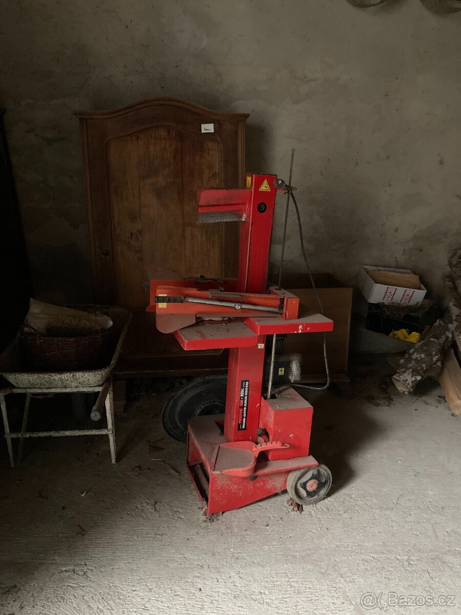 Vertikální štípačka na dřevo Pickpine by Bell – 230 V, profi