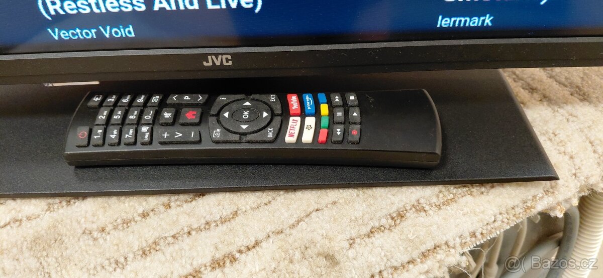 Tv smart jvc v zaruce ,navod,učet.vṣ̌e ok