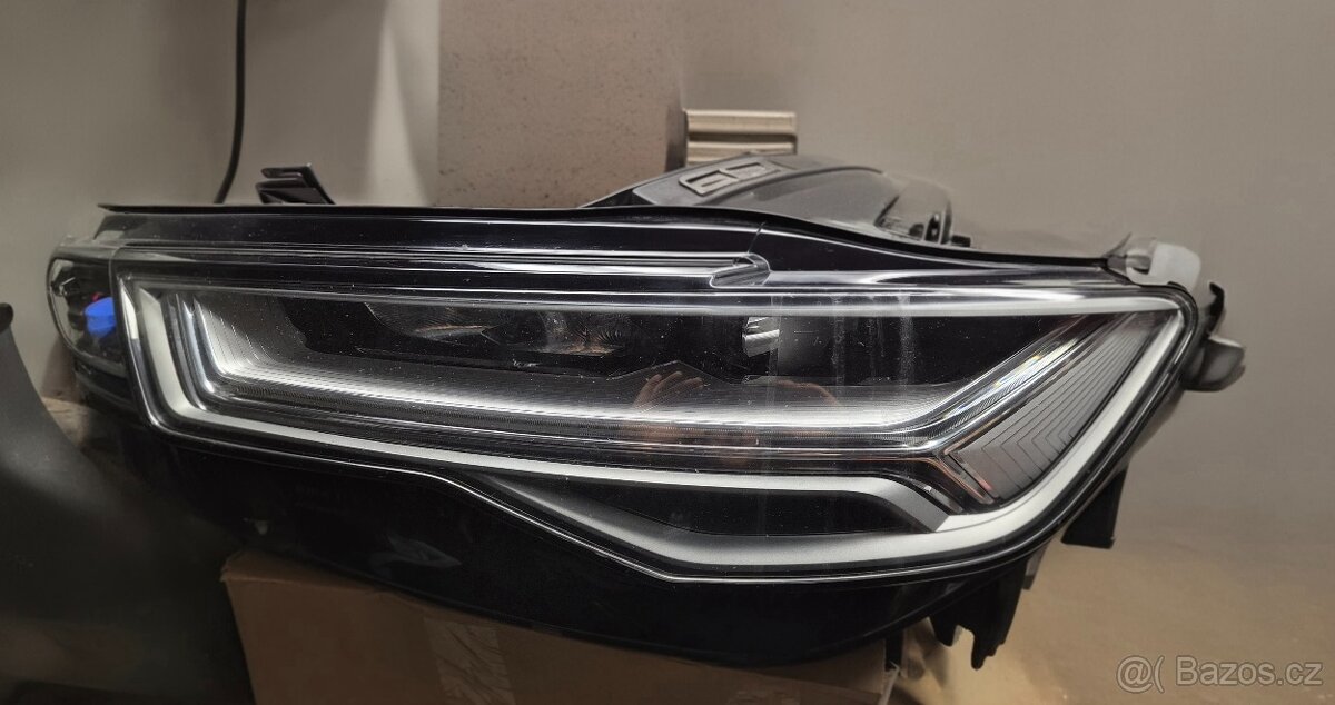 Audi A6 přední světlo levé LED