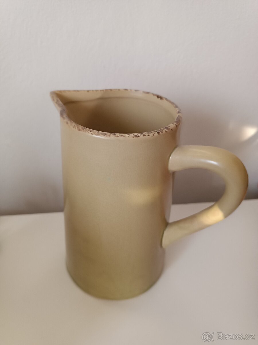 Konvice na zahradu nebo reenactment