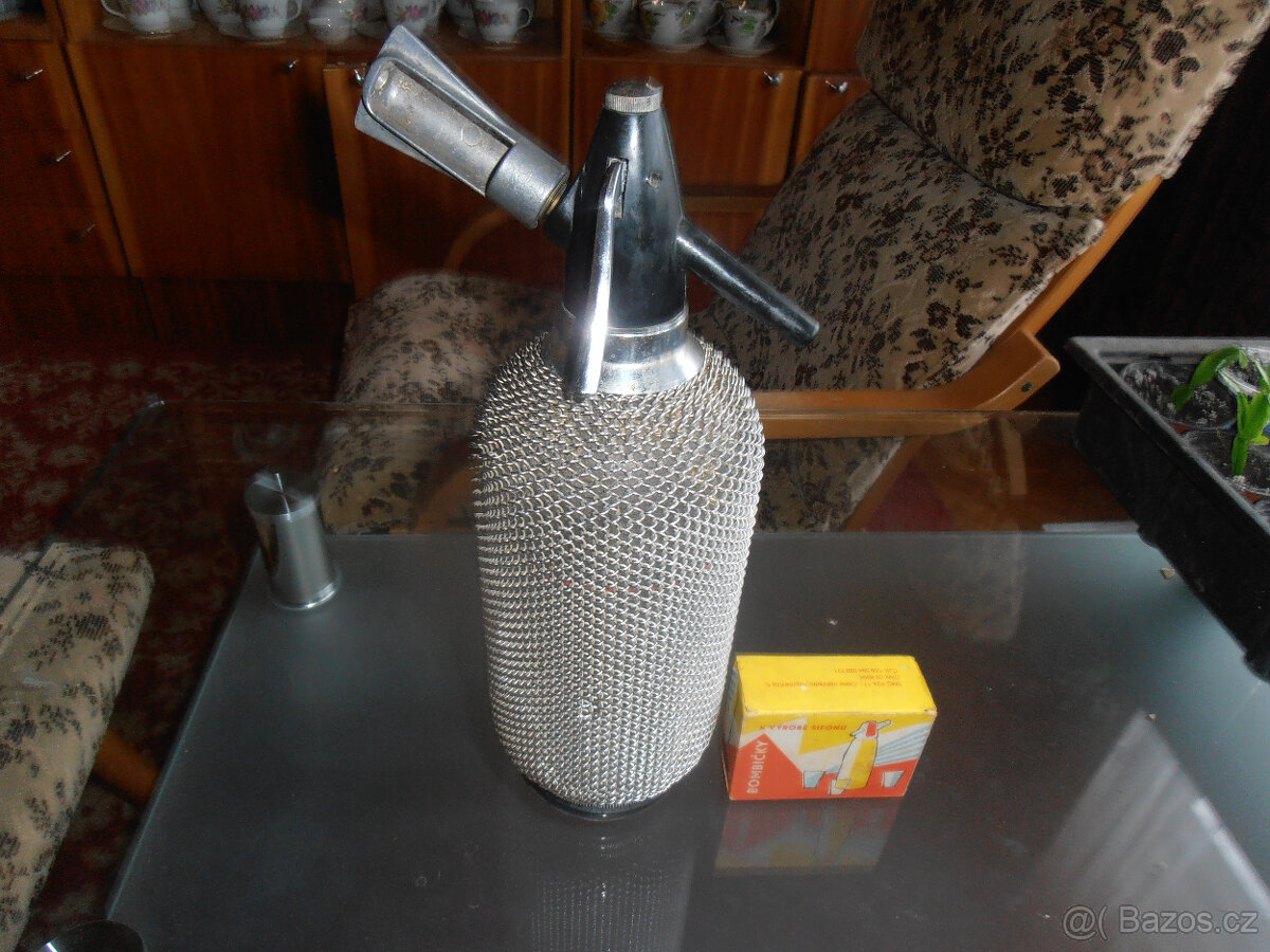 RETRO SIFONOVÁ LÁHEV OPLÉTANÁ