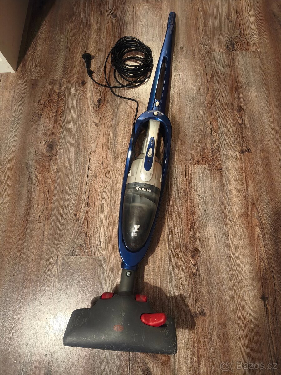 Vysavač tyčový Hyundai