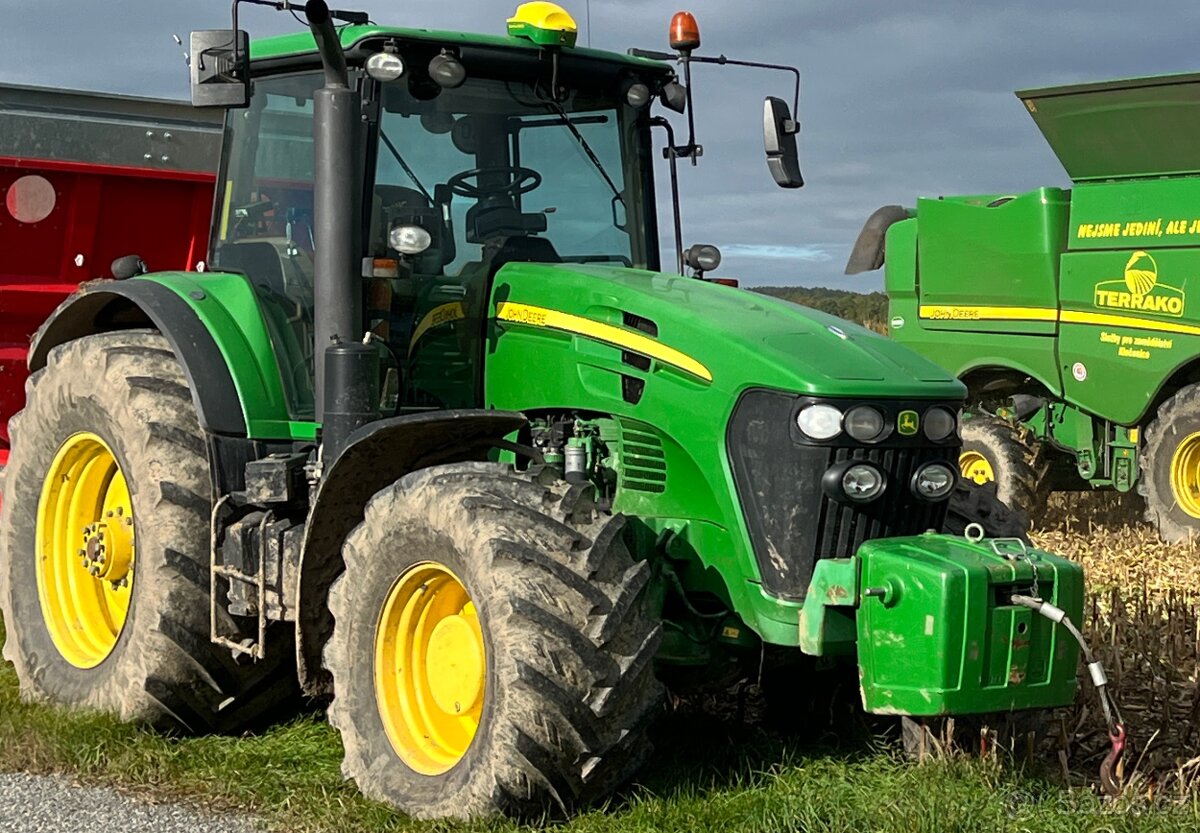 John Deere 7930