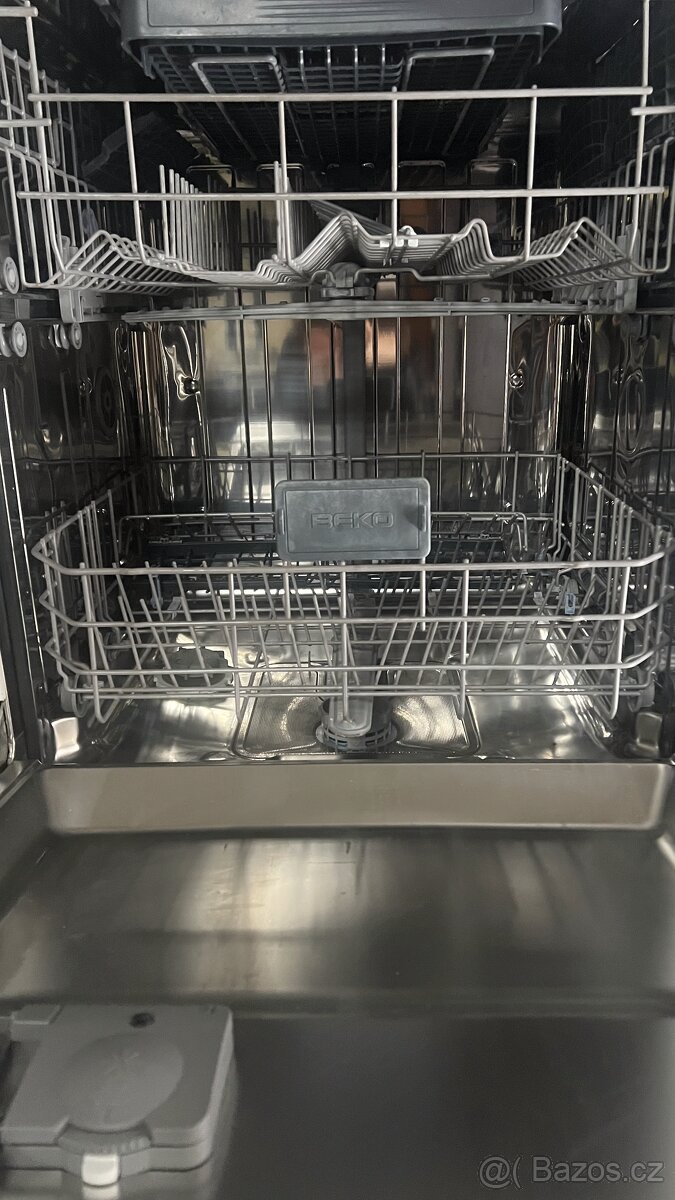 MYčka nádobí Beko/dishwasher Beko
