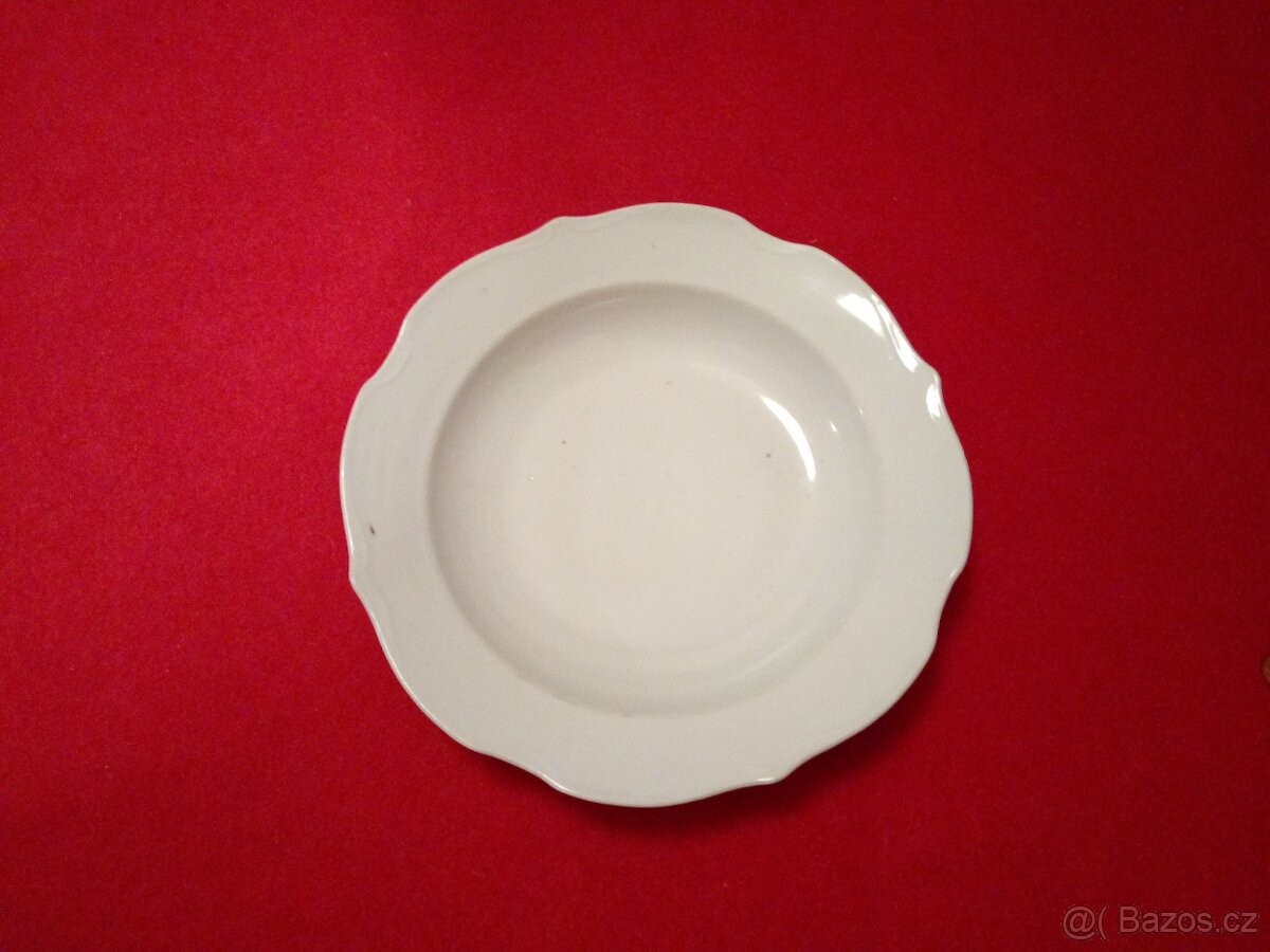 porcelánové talíře-vintage