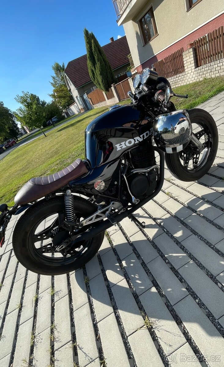 Cafe Racer Honda XBR 500