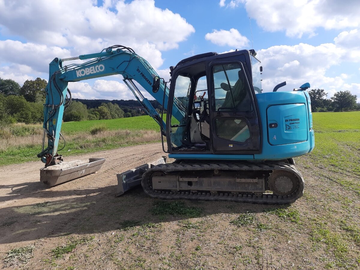 Pásové rypadlo KOBELCO SK85MSR