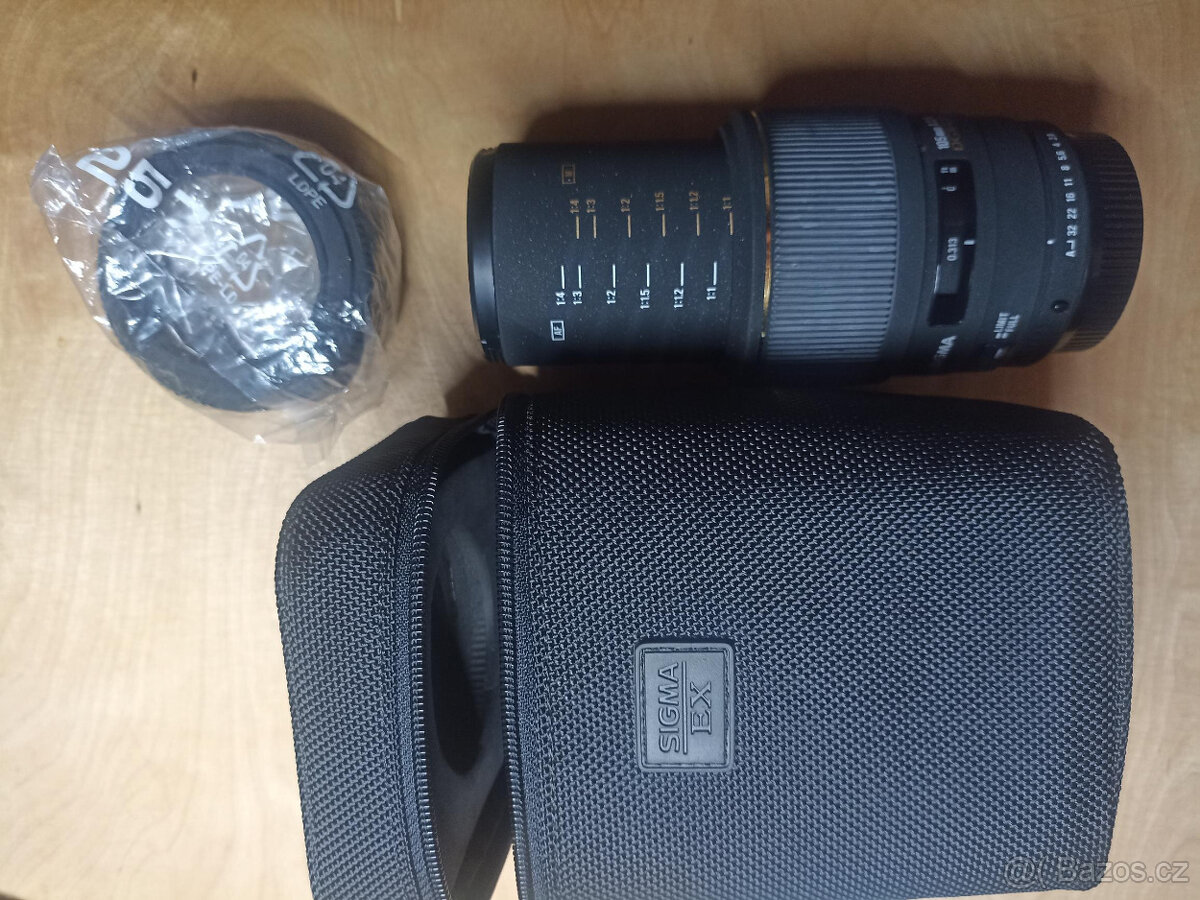 EX Sigma 105 mm 1:1.28 DG Macro pro Pentax