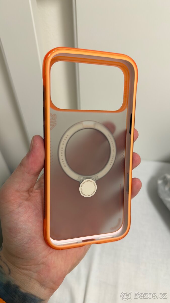 Prodám kryt Torras pro iPhone 17ProMax