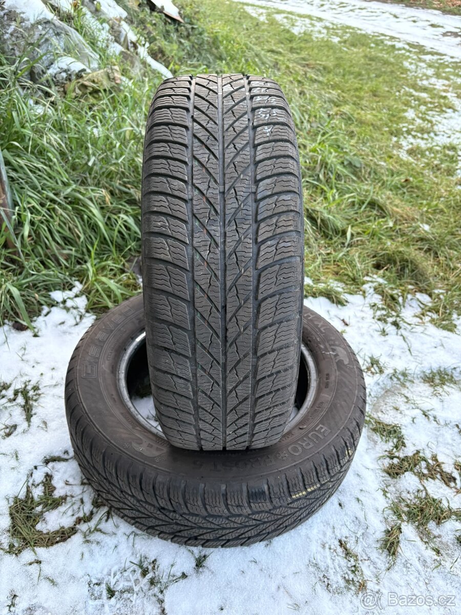 2ks zimní pneu Gislaved 215/60/16