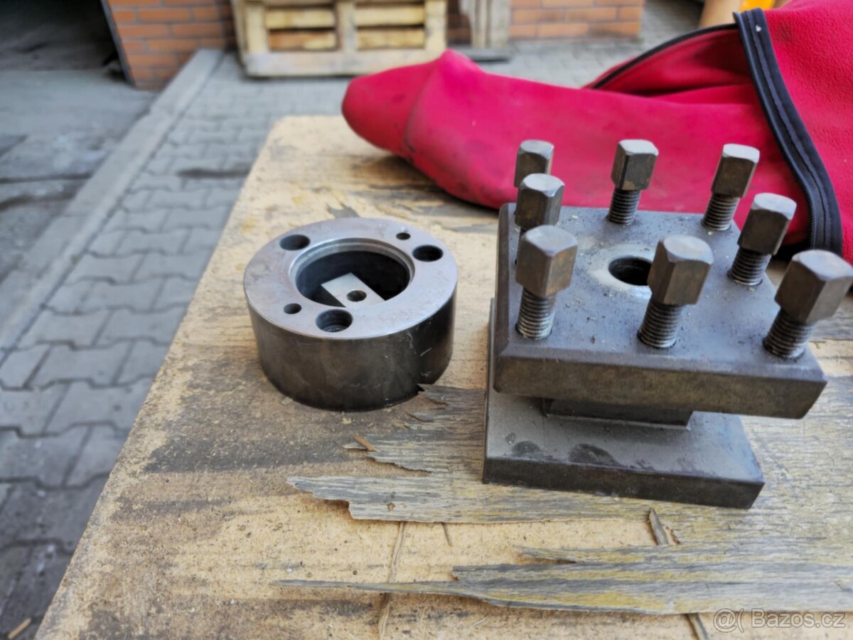 Náhradní díly soustruh