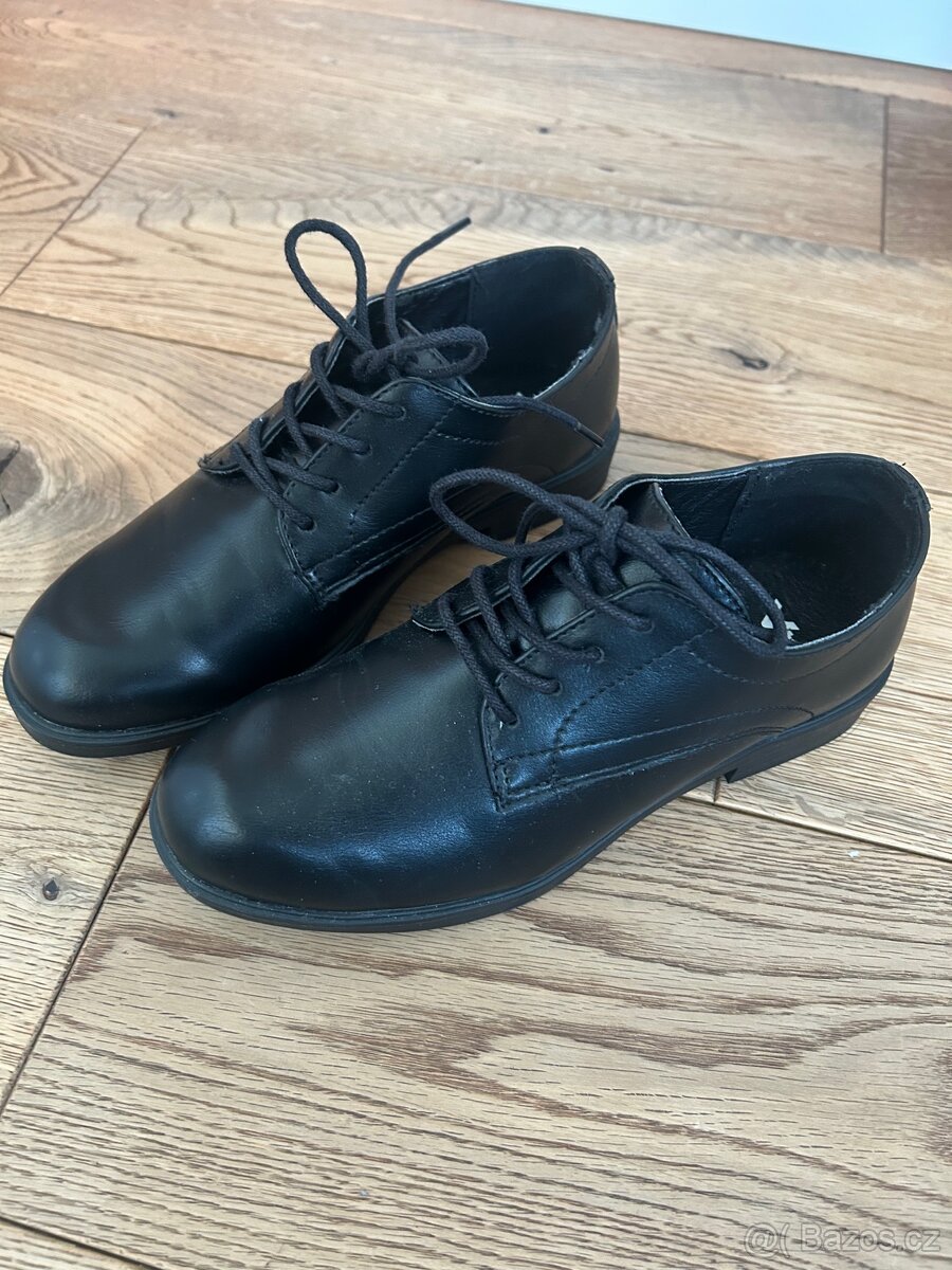 Dětské polobotky velikost 33