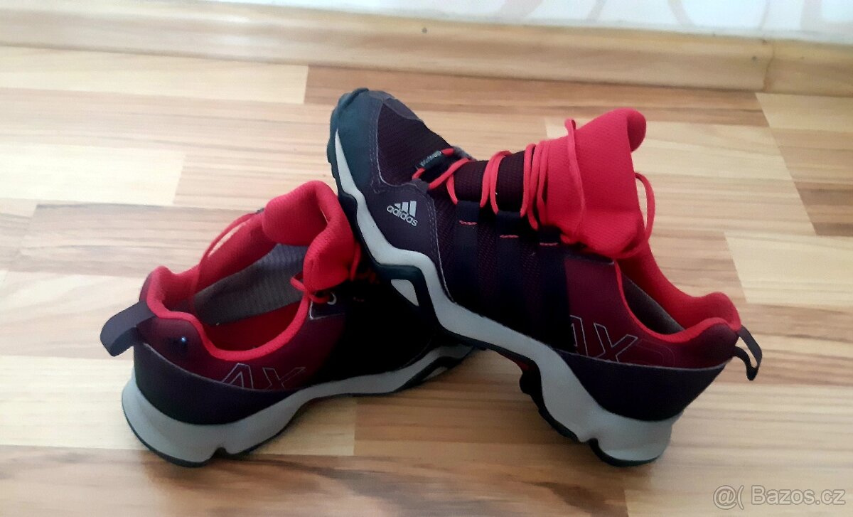 Dámské trekové boty Adidas